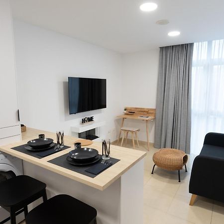 Miniloft Cee Con Wifi En El Centro Del Pueblo Lejlighed Eksteriør billede